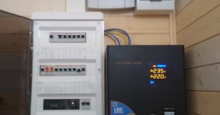 Установка и подключение стабилизаторов напряжения от 566 руб в Долгопрудном - ЭлектроДлг